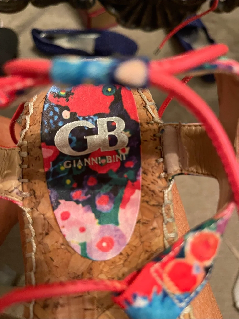 Gianni Bini colorful floral